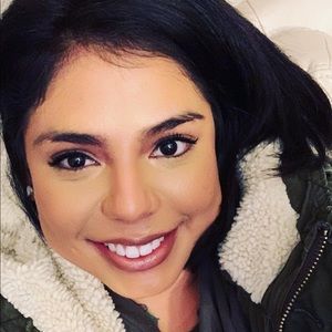 Meet your Posher, Jackie